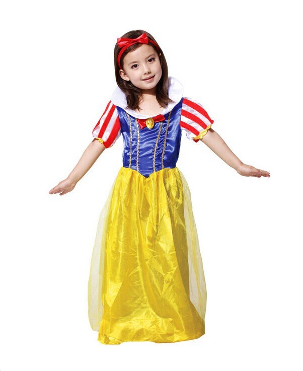 "Déguisement Blanche-Neige avec robe jaune, bleue et rouge, manches puffy et ceinture bleue, inspiré du personnage Disney."