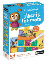 Cahier La petite école – J'écris les mots de Nathan, avec des exercices ludiques pour aider les enfants à apprendre à écrire les mots à travers des tracés simples et des coloriages.