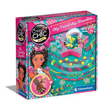 Kit de création de bracelets d'amitié Crazy Chic. Ce kit a été développé par la marque Clementoni, en pleine expansion, qui fabrique des jouets de haute qualité pour enfants. Avec ce kit de la gamme Crazy Chic, créez de magnifiques bracelets d'amitié pour vous et vos amis. Contenu : élastiques, perles en plastique, porte-accessoires en forme d'étoile, ventouse, étiquettes et rivets en plastique, autocollants, instructions illustrées. Ce kit est fabriqué avec une grande robustesse et une grande attention aux détails. Tous les éléments sont sans danger pour l'enfant. Convient aux enfants de plus de 7 ans. Série : Crazy Chic. Dimensions de l'emballage : 18 x 18 x 6 cm. Code fabricant : 18769. https://st0.etoilejouet.ma/wp-content/uploads/2024/12/crazy-chic-my-friendship-bracelets-clementoni-etoile-jouet.jpg