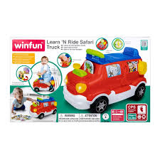 Camion interactif safari – winfun développe la motricité globale, l’imagination, l’apprentissage et le langage. Comprend une boussole amovible, une clé de contact tournante, un talkie-walkie simulé, des phares lumineux et 13 cartes double face avec 26 amis animaux différents Insérez les cartes dans la fente pour apprendre la lettre de début, les noms et les sons des animaux Phrases amusantes, effets sonores et mélodies joyeuses Le siège s’ouvre pour ranger toutes les cartes et autres objets Guidon réglable pour plus de confort Bouton ON / OFF 2 piles AA sont incluses https://st0.etoilejouet.ma/wp-content/uploads/2024/12/winfun-learn-n-ride-safari-truck-etoile-jouet.jpg