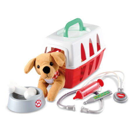ce joli petit chien en peluche grâce aux accessoires de vétérinaire de ce kit bien pensé LES AFFAIRES DU VÉTÉRINAIRE : Ce pack comprend 1 chien en peluche et sa caisse de transport, 1 écuelle, 1 os, 1 stéthoscope, 1 thermomètre et 1 seringue https://st0.etoilejouet.ma/wp-content/uploads/2025/03/medical-2.webp