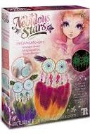 Attrape-Rêves Nebulous Stars avec perles brillantes et motif céleste, idéal pour décorer et purifier l'espace.