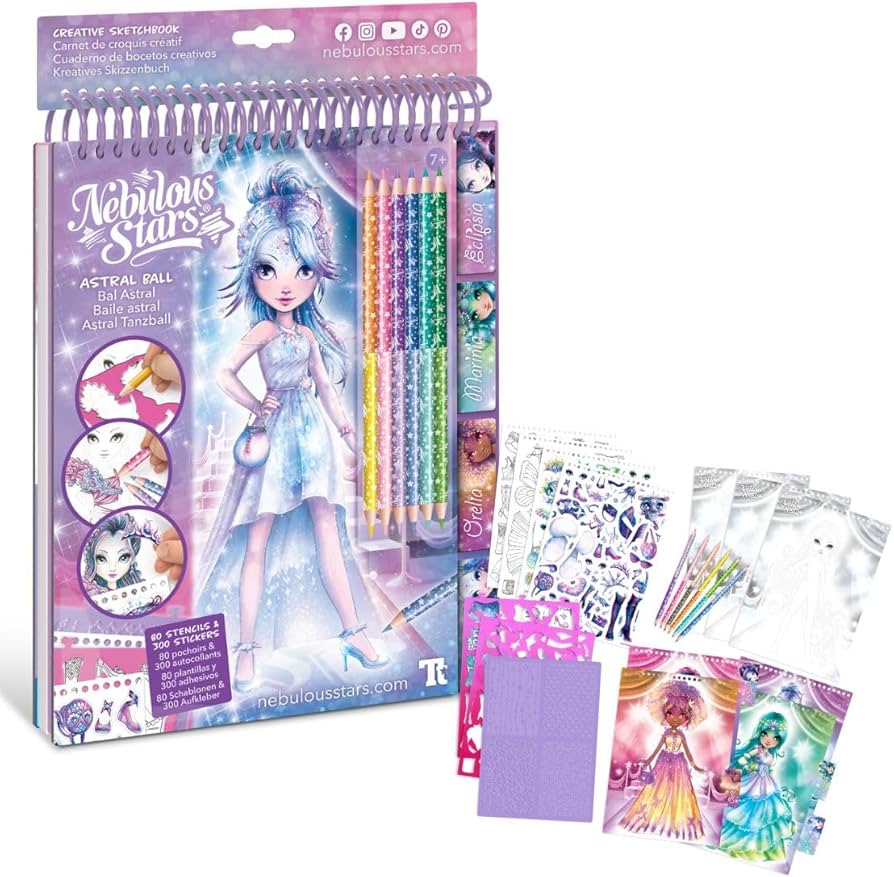 Carnet de croquis Nebulous Stars Fashion Sketchbook Star avec couverture étoilée et pages pour dessiner des vêtements de mode.